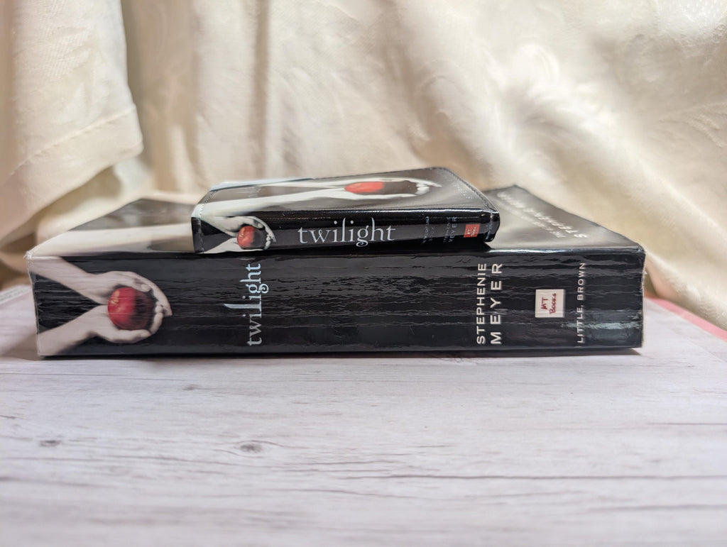 Twilight Saga Stephanie Meyer Custom Favorite Book or Novel Card Holder RFID Blocking Wallet
