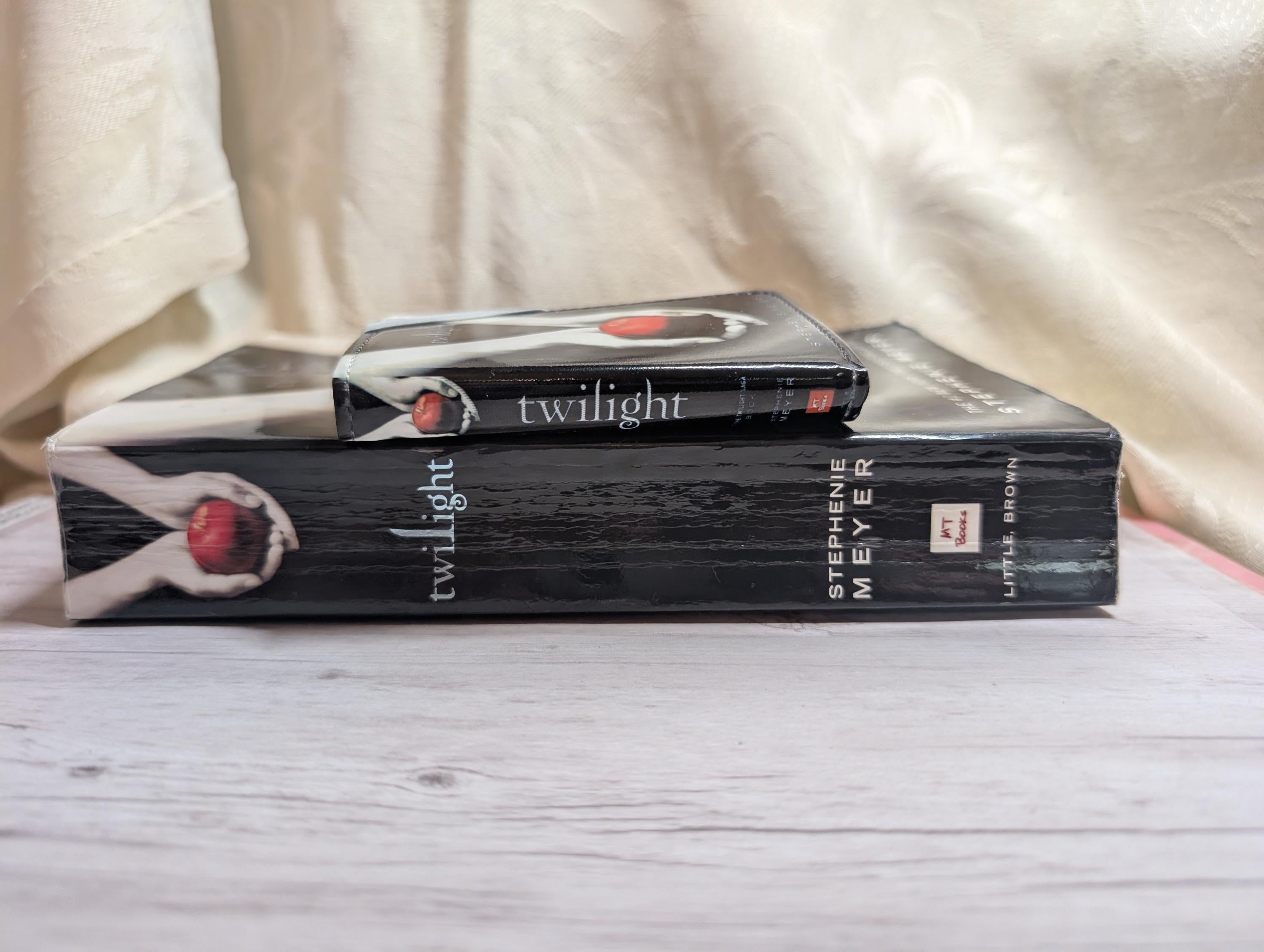 Twilight Saga Stephanie Meyer Custom Favorite Book or Novel Card Holder RFID Blocking Wallet